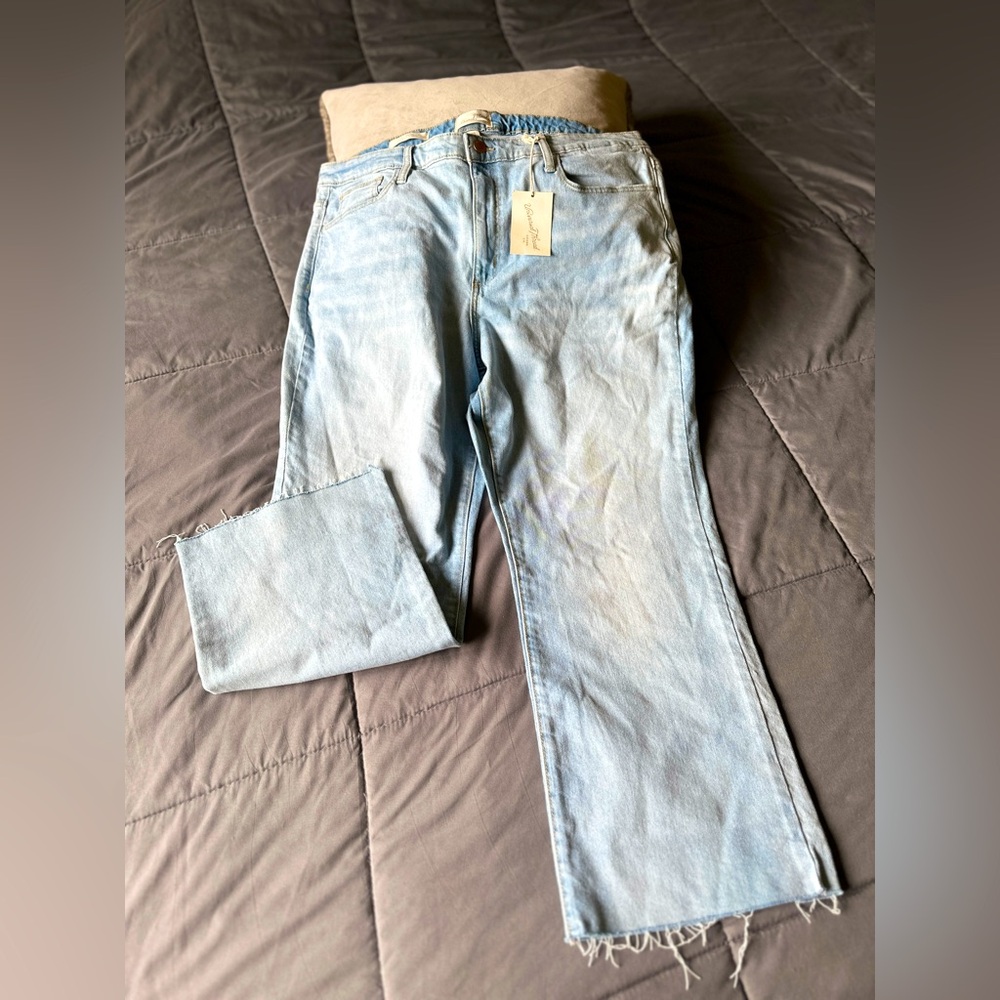 Universal Thread Light Blue Bootcut Jeans